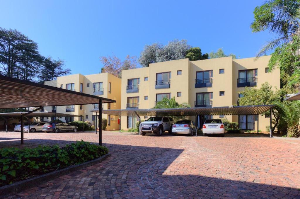 The Apartment On Katherine Street In Central Sandton Johannesburg Kültér fotó