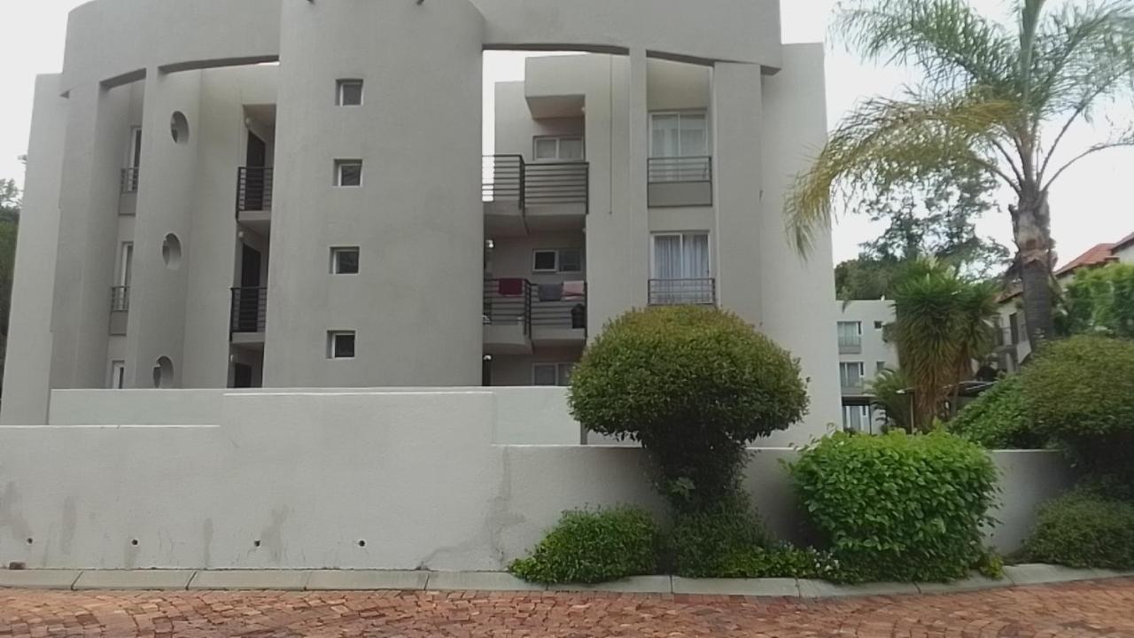 The Apartment On Katherine Street In Central Sandton Johannesburg Kültér fotó